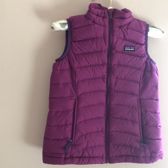 Patagonia Other - 🌸2XHP🌸 GIRLS PATAGONIA DOWN VEST